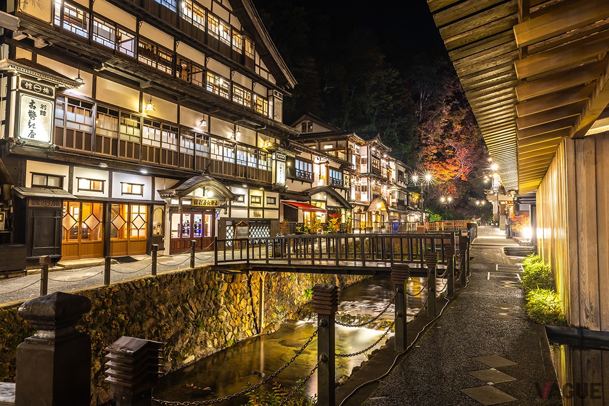 山形県「銀山温泉」