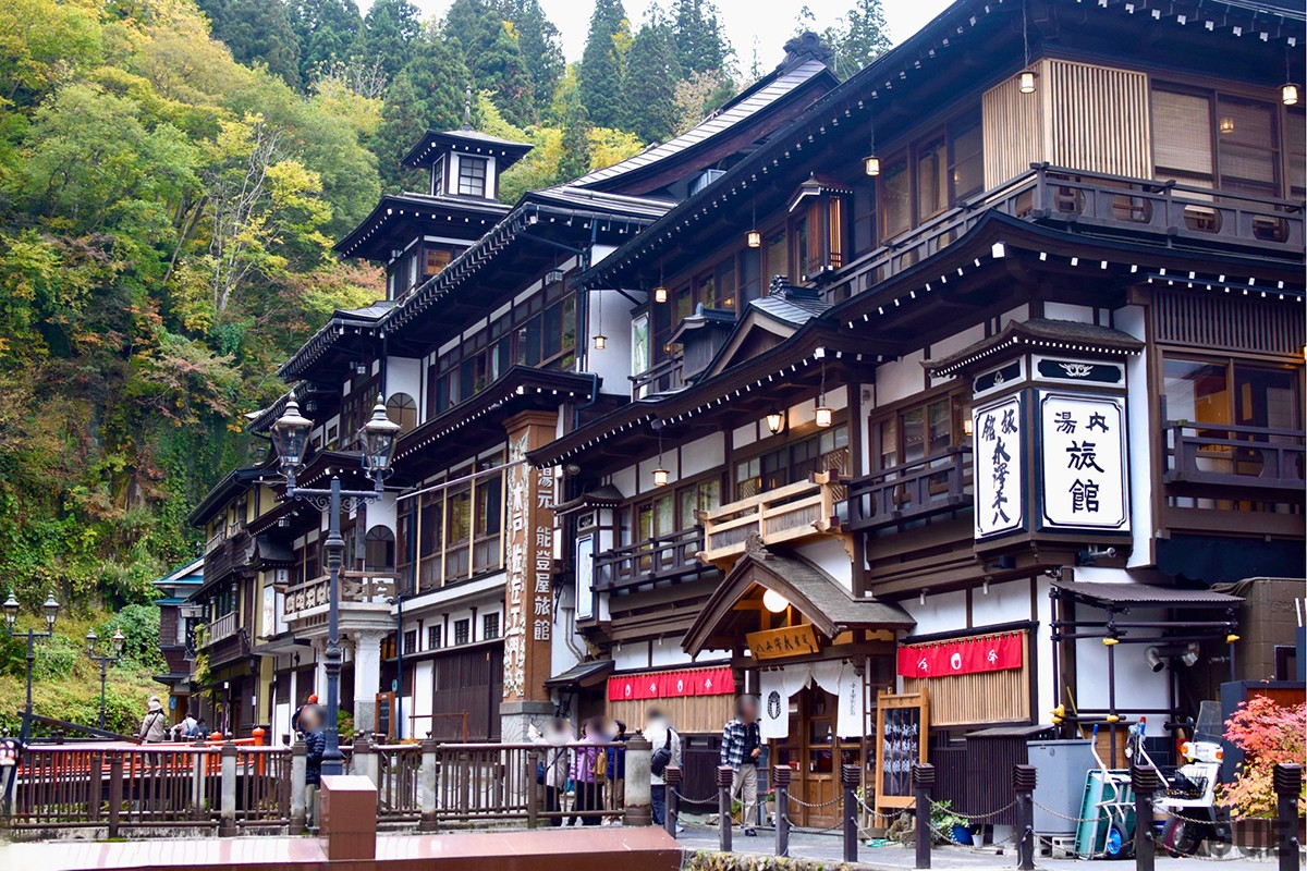 山形県「銀山温泉」