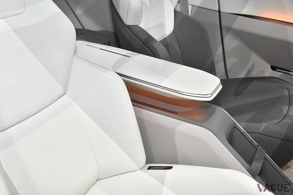 トヨタ「カローラコンセプト」