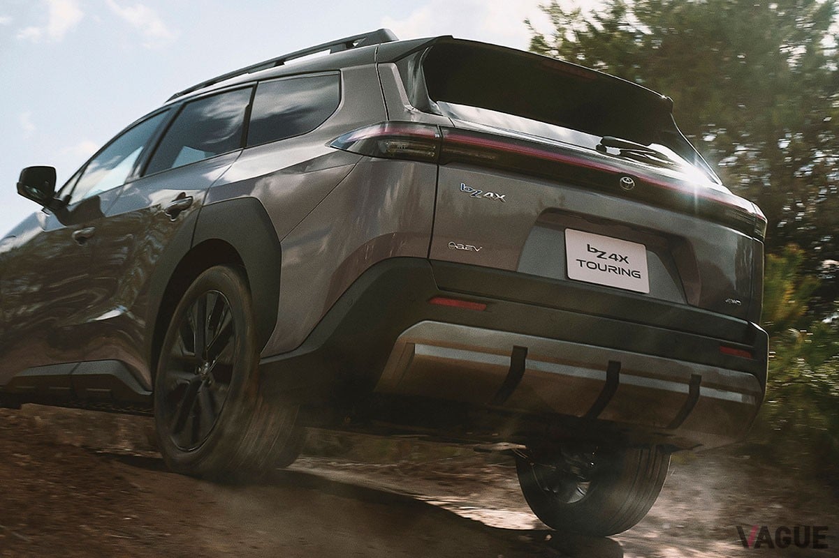 トヨタ新型「bZ4Xツーリング」