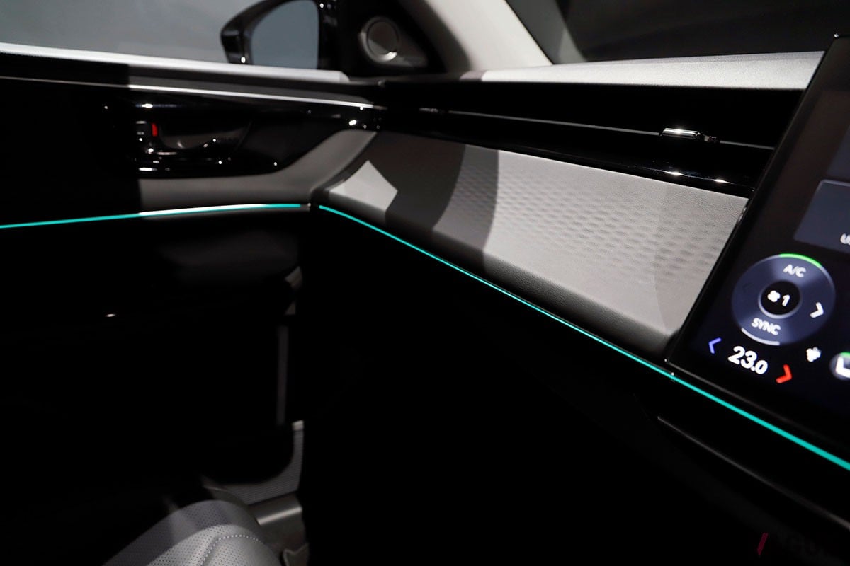 ホンダ新型「インサイト」