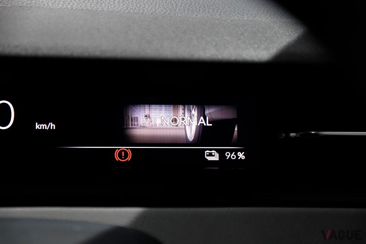 ホンダ新型「インサイト」