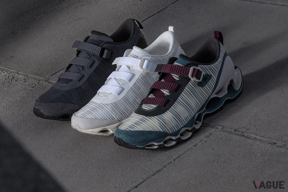 ミズノから新作サマースニーカー「ウエーブプロフェシーストラップ2」が登場！ 着脱のしやすさと履き心地を両立した“大人の足元にふさわしい”一足とは