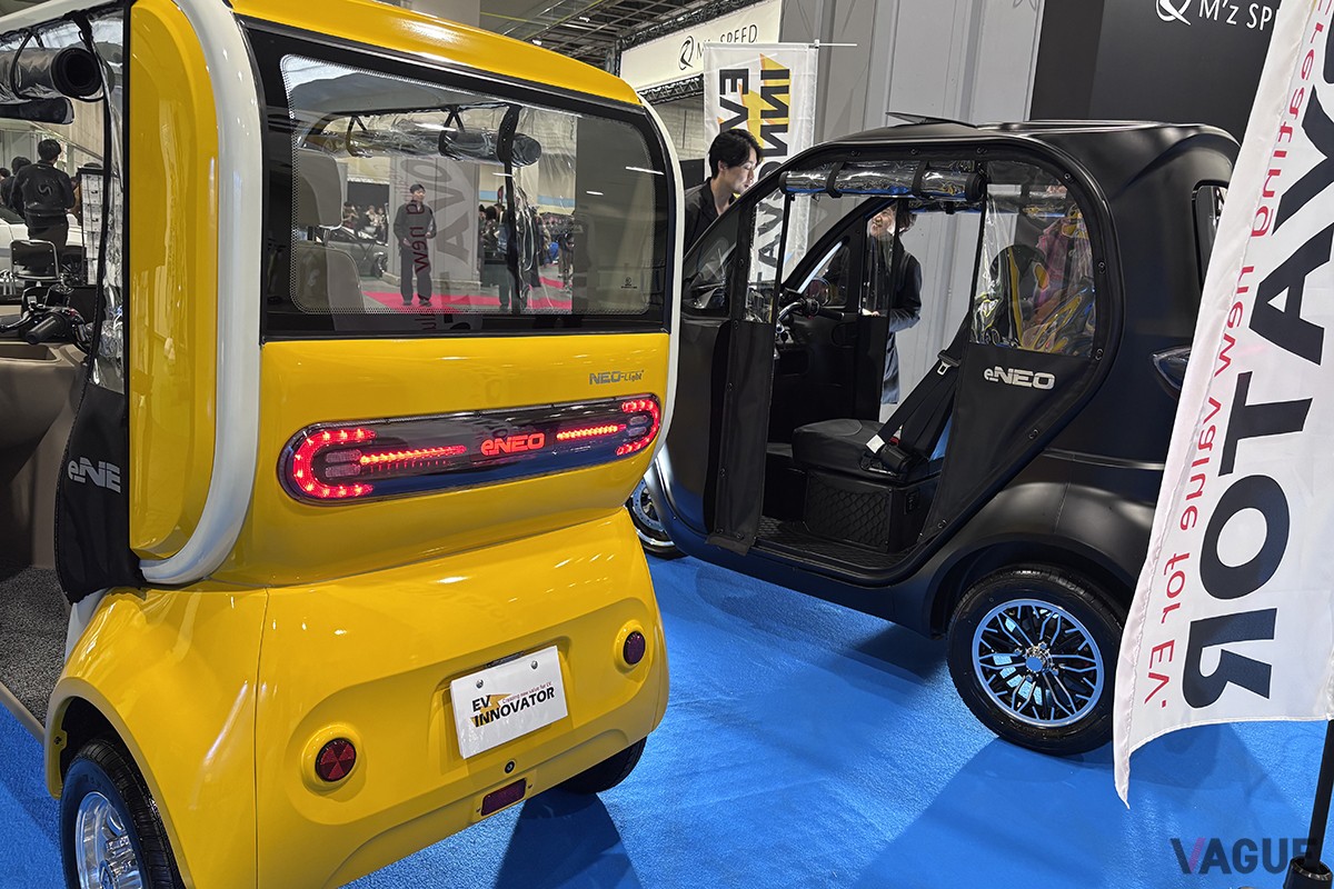 EV INNOVATORが展示したNEO-ONEおよびNEO-Light