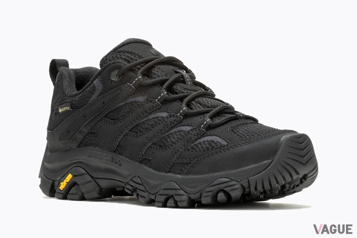 MOAB 3 SYNTHETIC GORE-TEX（トリプルブラック）：2万900円