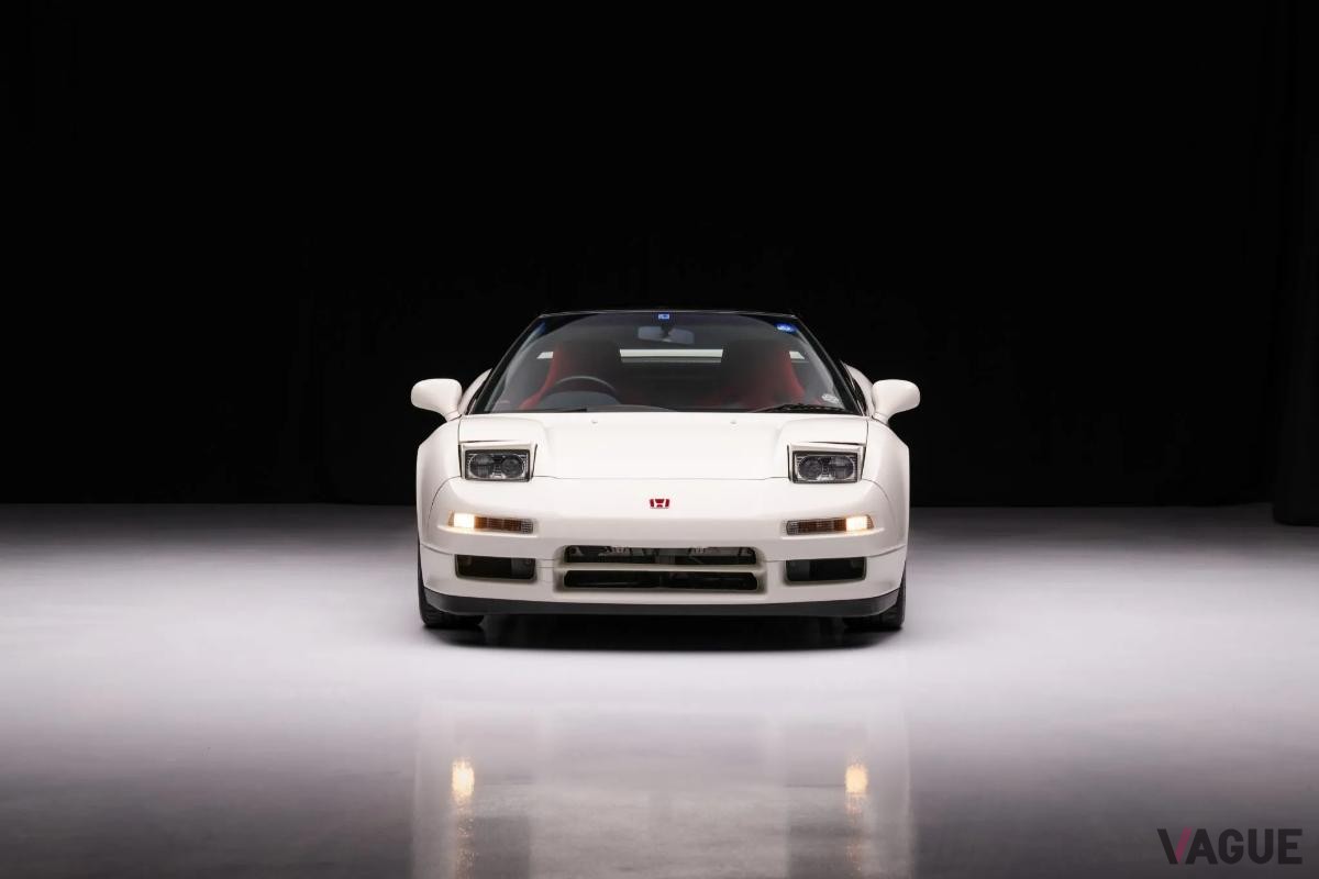 日本円で約5700万円で落札された1995年式ホンダ「NSX-R」