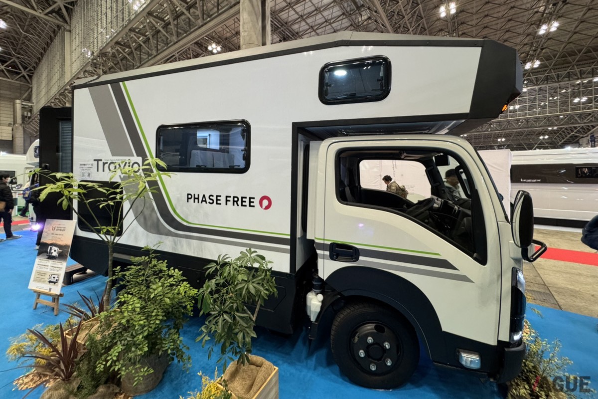 いすゞ のキャンピングカー専用シャシ「Travio（トラヴィオ）」をベースにした日本特種ボディー（NTB）のキャンピングカー「ストライカー」