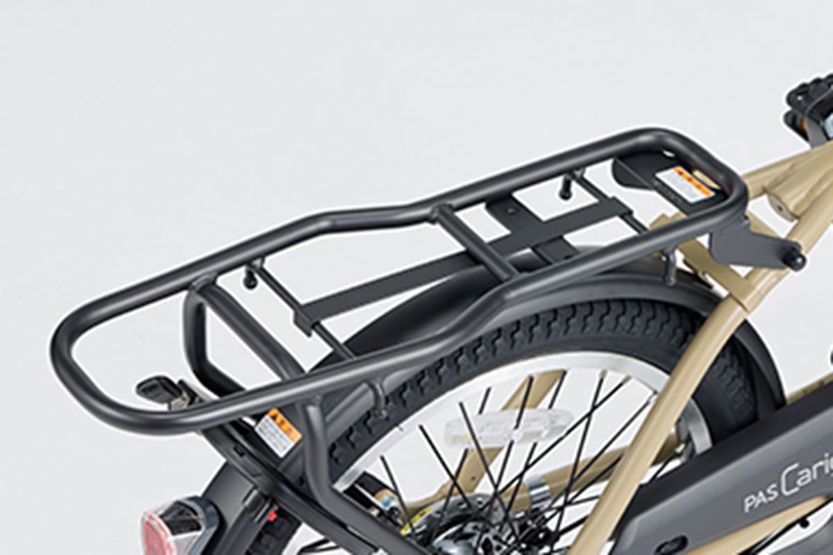 耐荷重30kgのリヤキャリアを標準装備