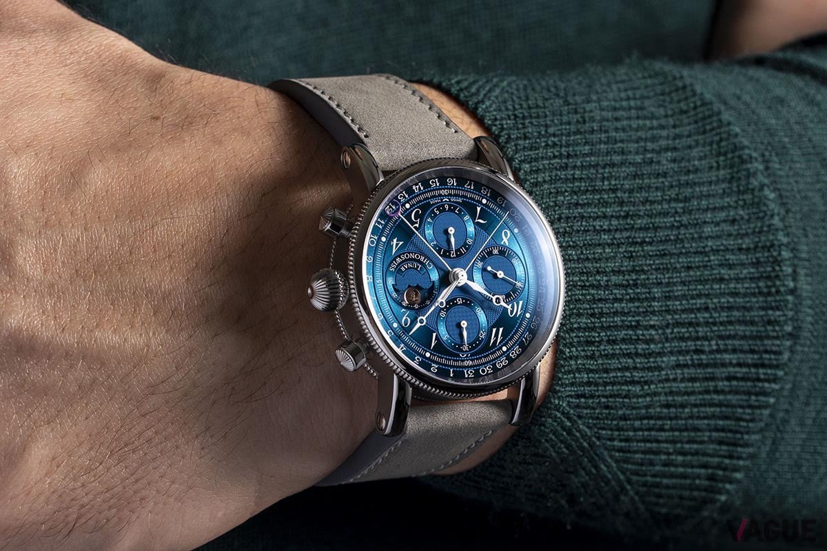 まるで夜空のオーロラみたいだね。スイス高級時計クロノスイスより登場した「ムーンフェイズ搭載クロノグラフ」の実力とは