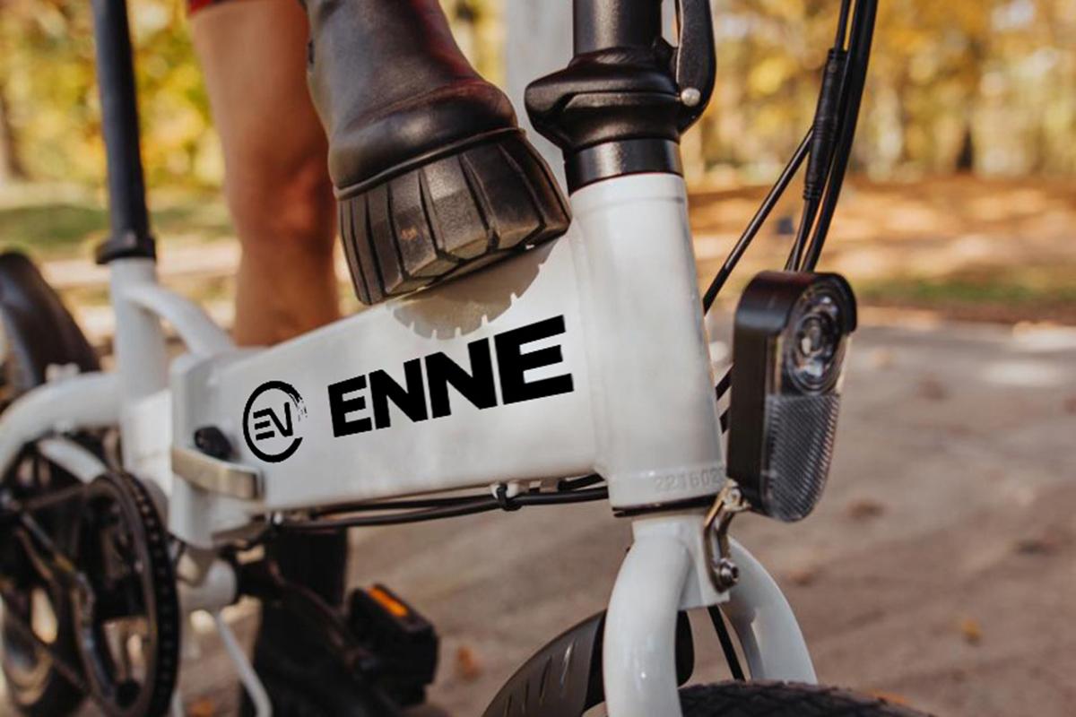 駆動用ペダル付き特定原付「ENNE ZERO（エネンゼロ）」