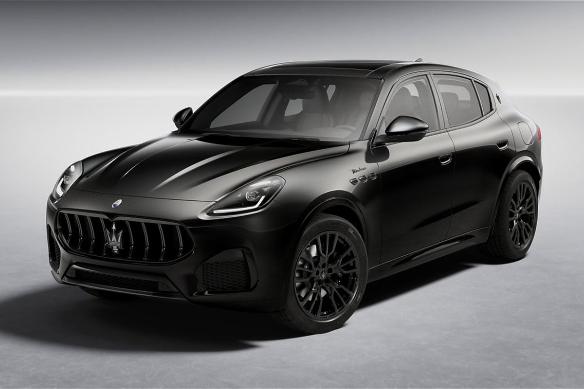 マセラティ「グレカーレ モデナ ネロ・インフィニート」