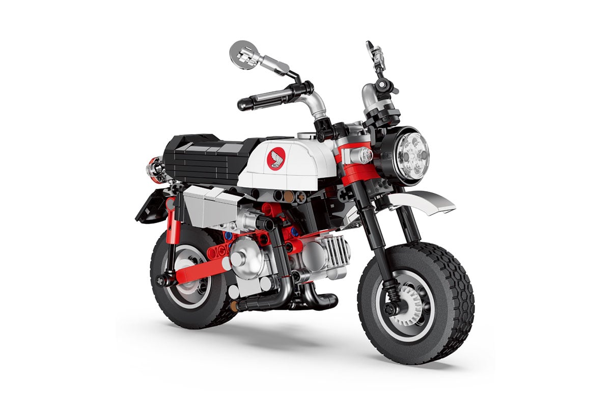 ホンダ「モンキー125」を527ピースで精巧に再現したブロックキット
