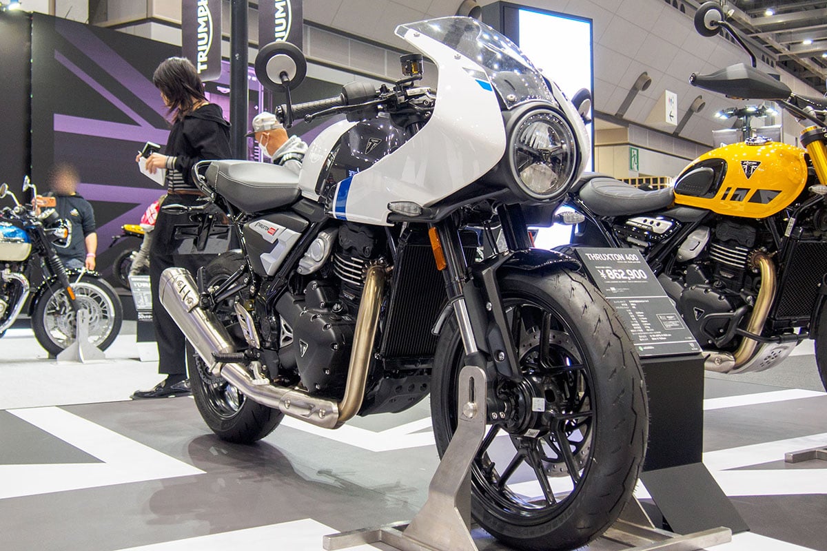 トライアンフ「スラクストン400」