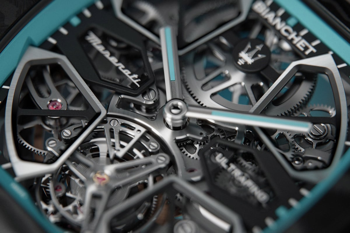 マセラティの最新スーパーカー「MC プーラ」からインスピレーションを得た、マセラティと ビアンシェのコラボレーションによる限定モデル「ウルトラフィーノ マセラティ」