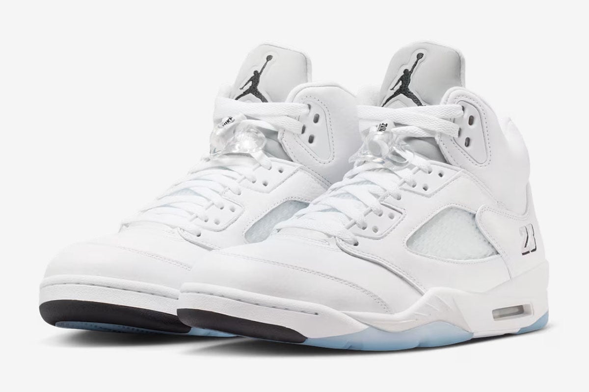 「エア ジョーダン 5 レトロ OG」の新色“ホワイト＆メタリックシルバー