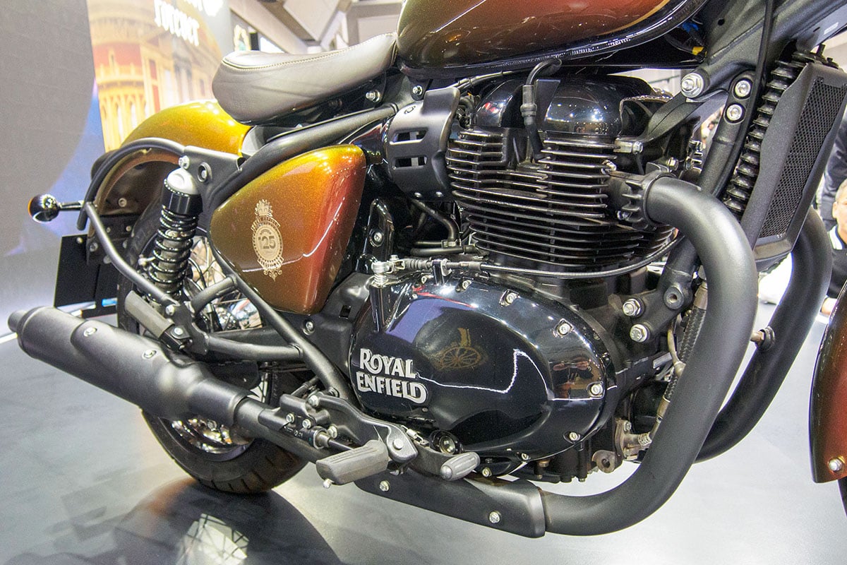 ロイヤルエンフィールドの創業125周年を記念した特別色をまとった「クラシック650」