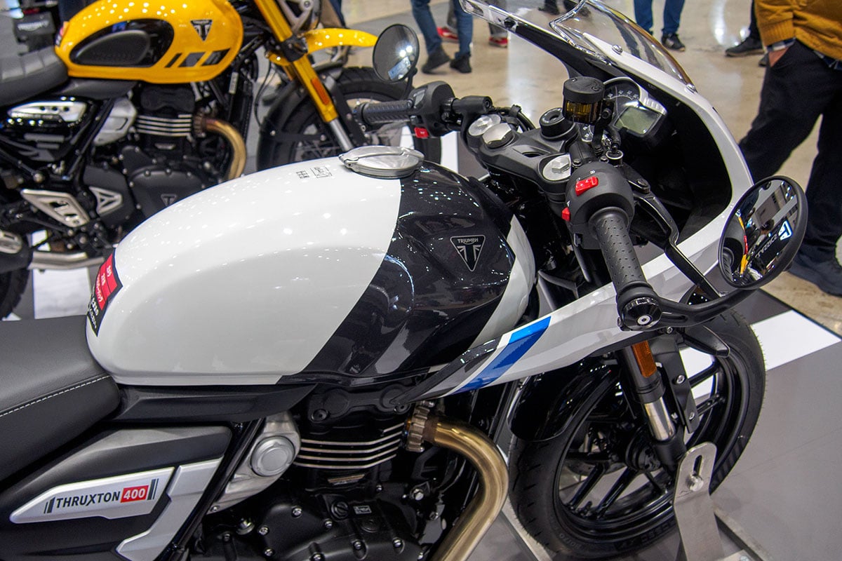 トライアンフ「スラクストン400」