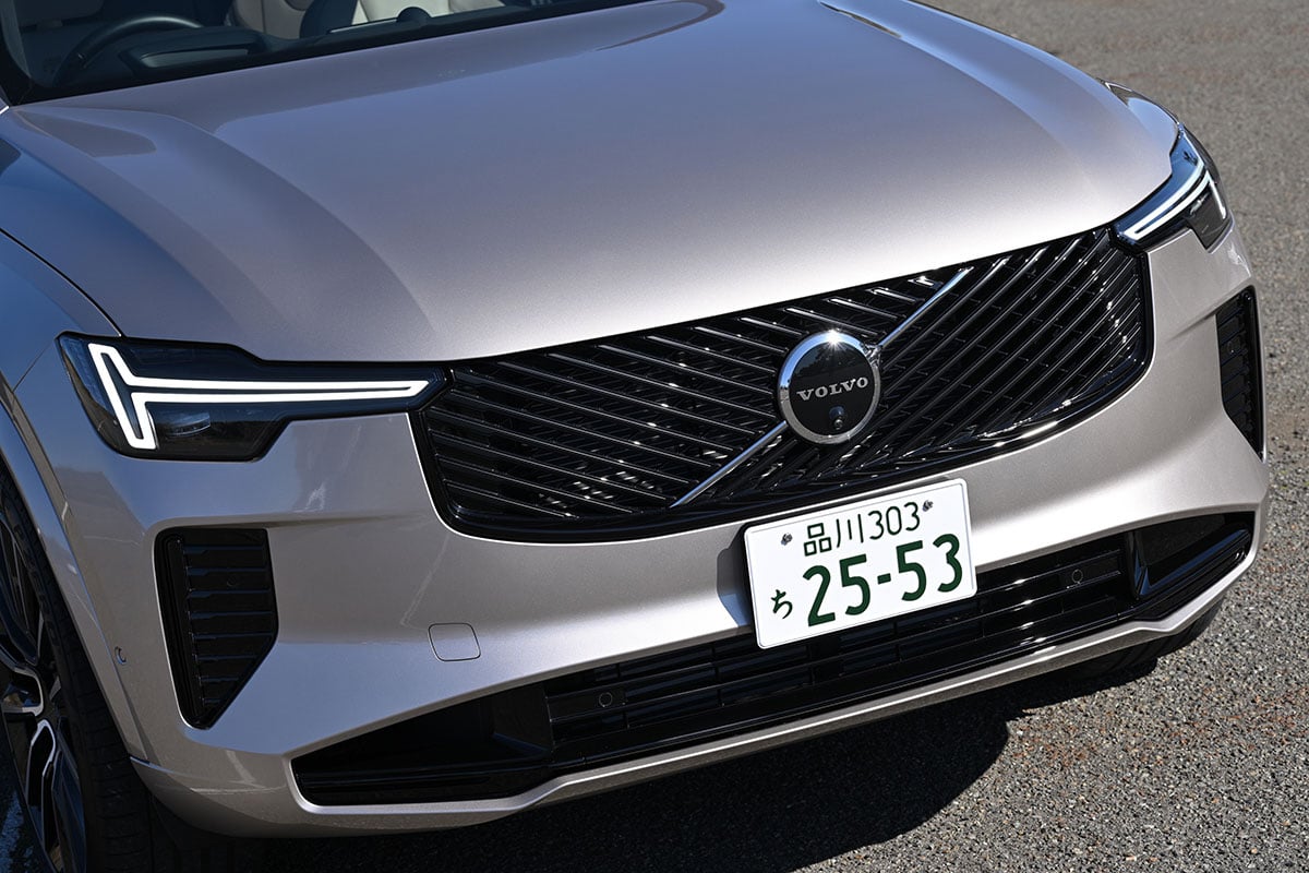 ボルボ「XC90 ウルトラ T8 AWD プラグインハイブリッド」