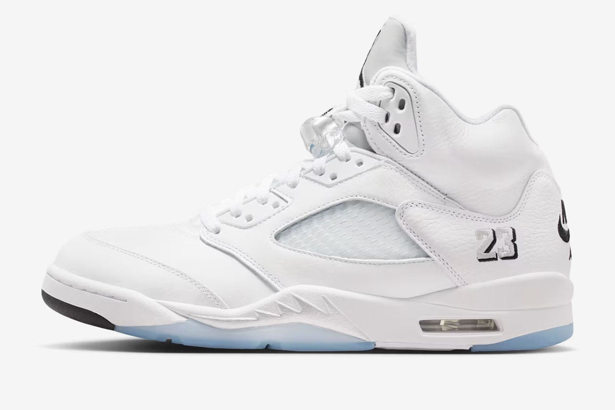「エア ジョーダン 5 レトロ OG」の新色“ホワイト＆メタリックシルバー