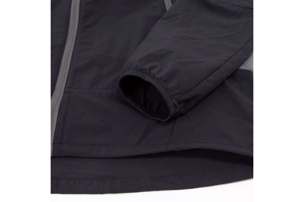 カリマー「active softshell zip-up」シリーズ