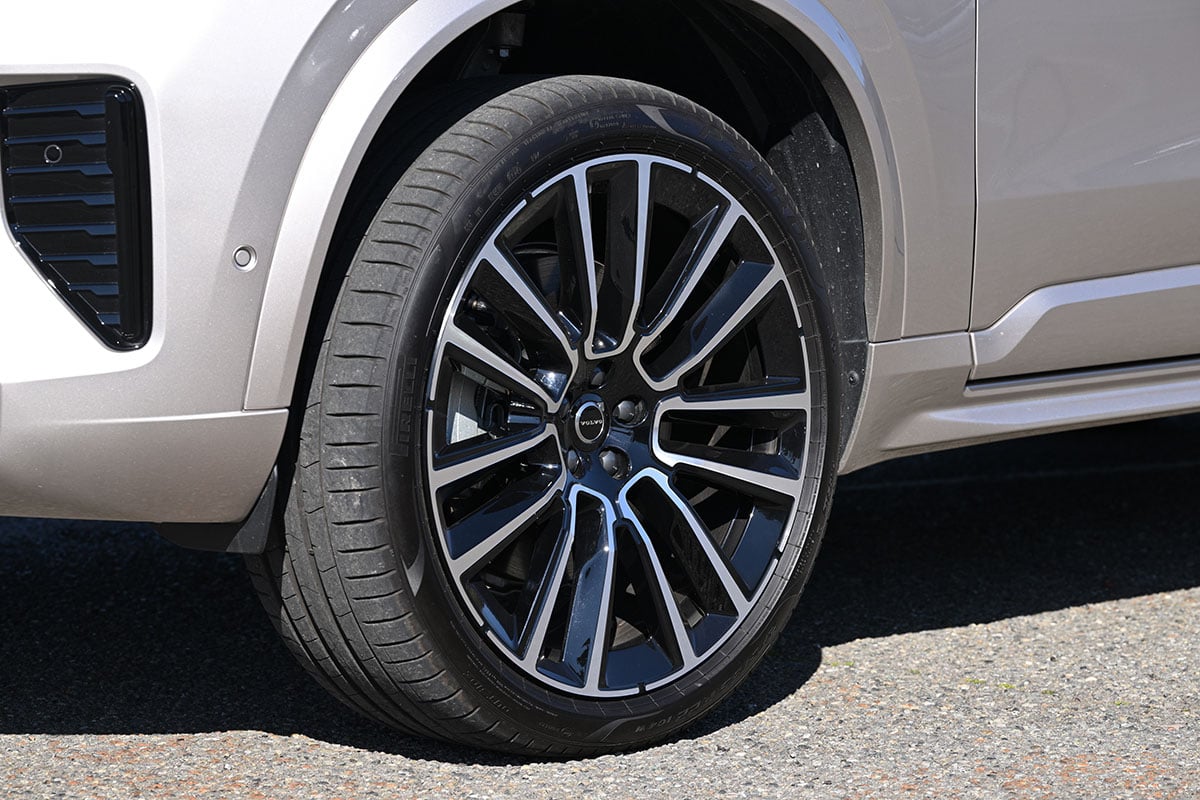 ボルボ「XC90 ウルトラ T8 AWD プラグインハイブリッド」