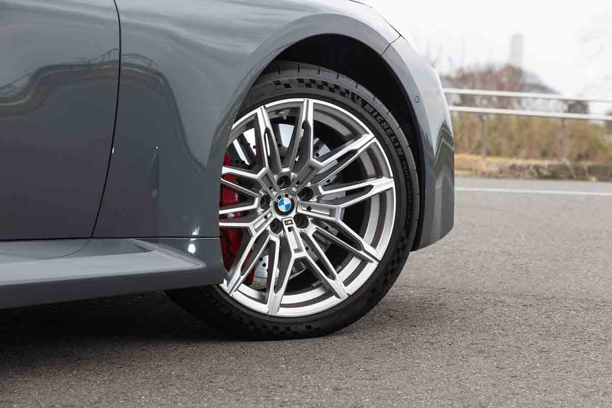 BMW「M2」のタイヤ