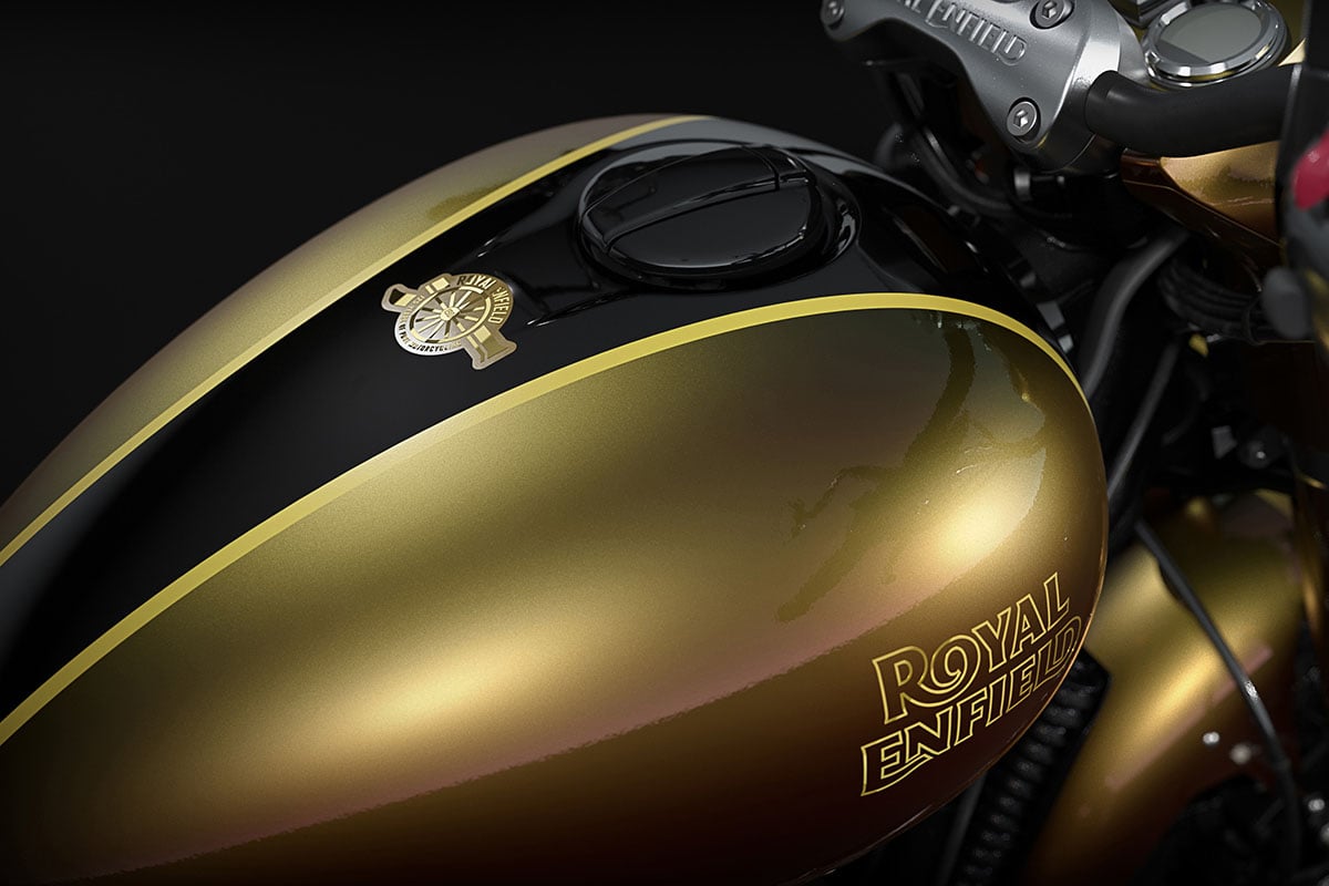 ロイヤルエンフィールドの創業125周年を記念した特別色をまとった「クラシック650」