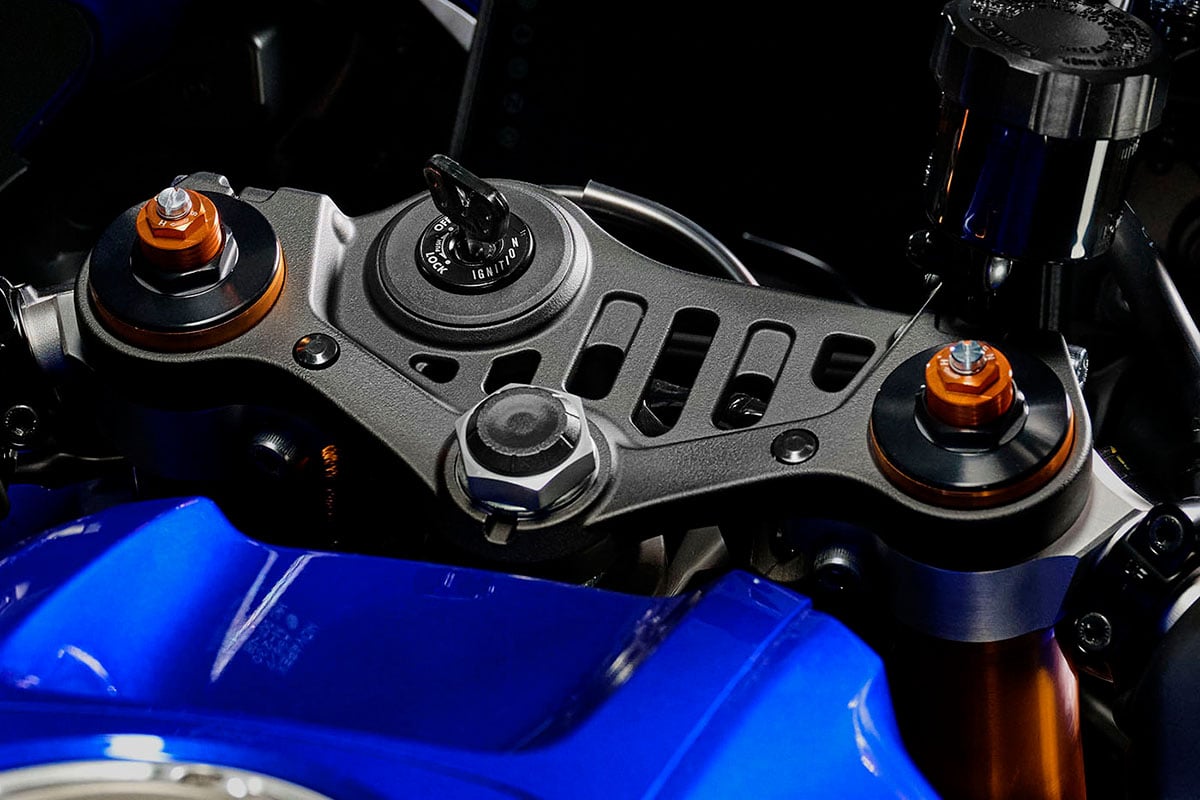 ヤマハ新型「YZF-R7」