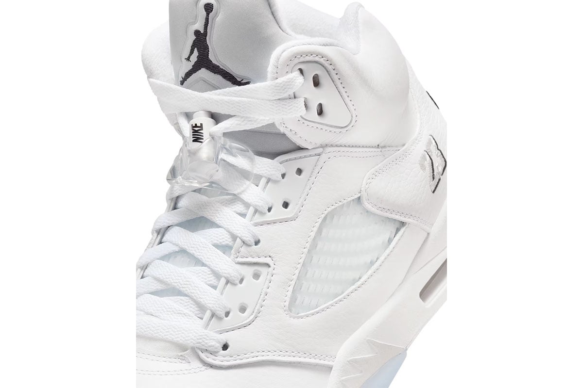 「エア ジョーダン 5 レトロ OG」の新色“ホワイト＆メタリックシルバー