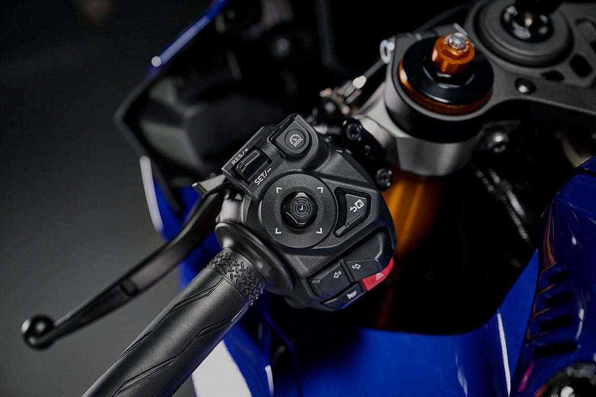 ヤマハ新型「YZF-R7」