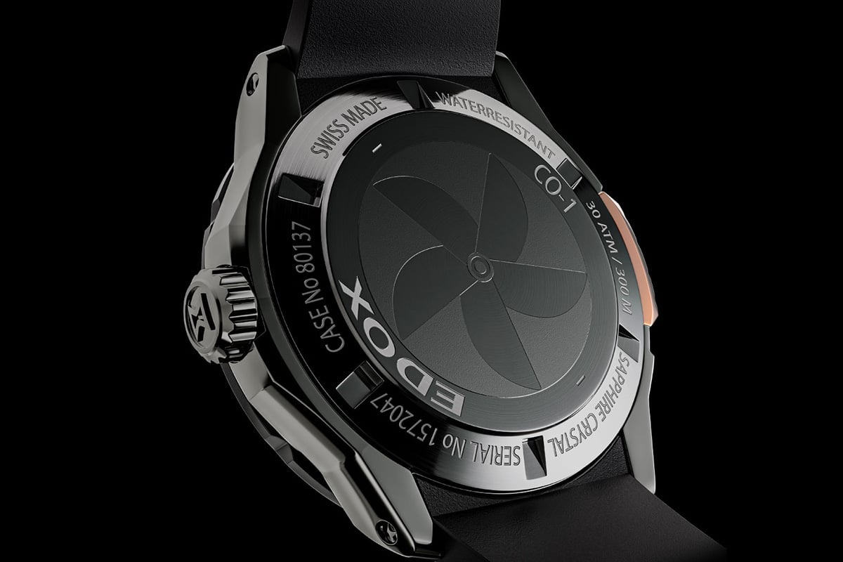 「エドックス　クロノオフショア1 ベゼルロック デイト オートマティック」（品番：80137-37GNR-CANR、40万7000円 消費税込）