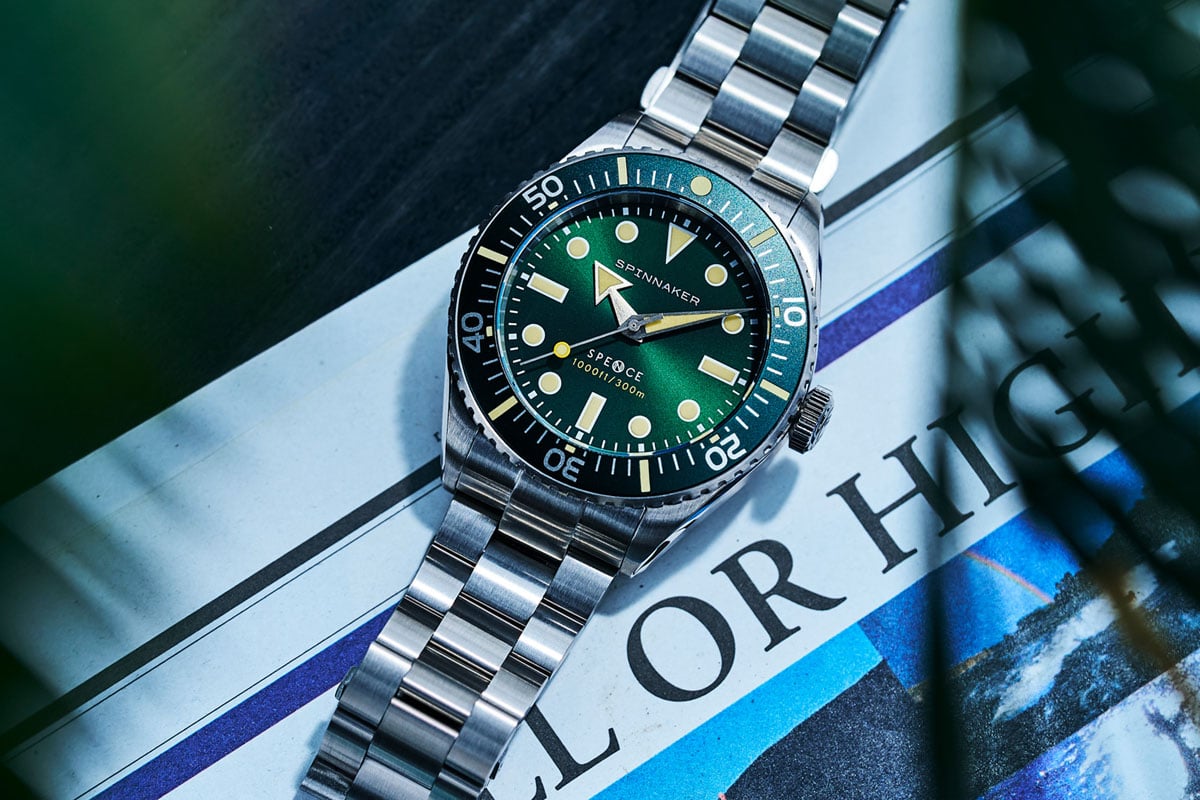 シンプルなデザインがダイバーズとしての本質的な魅力を伝えてくれる