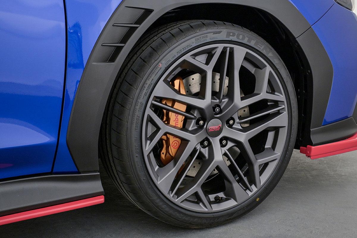 スバル「WRX STIスポーツ＃」