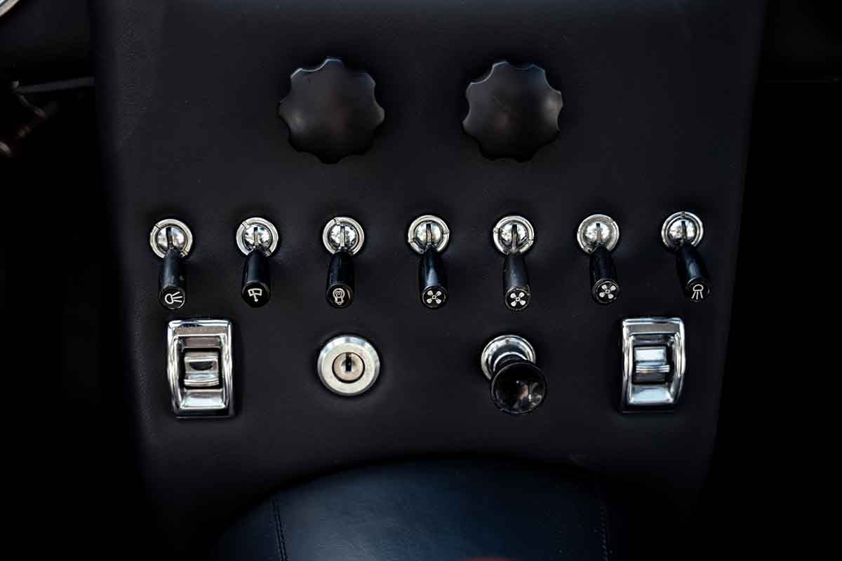 オークションに出品予定の1964年式ランボルギーニ「350GT」Federico Vecchio(c)2026 Courtesy of RM Sotheby's