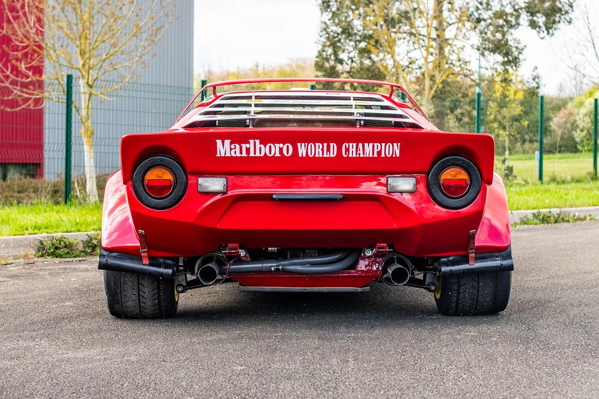 オークションに出品予定の1975年式ランチア「ストラトスHFストラダーレ グループ4仕様」(c)2026 BROAD ARROW Auctions