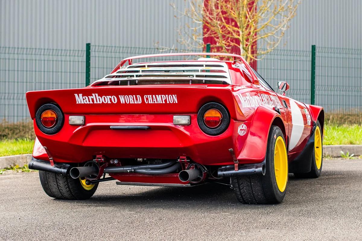 オークションに出品予定の1975年式ランチア「ストラトスHFストラダーレ グループ4仕様」(c)2026 BROAD ARROW Auctions