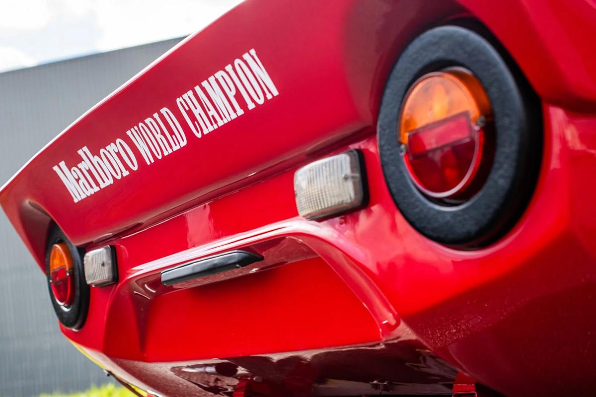 オークションに出品予定の1975年式ランチア「ストラトスHFストラダーレ グループ4仕様」(c)2026 BROAD ARROW Auctions