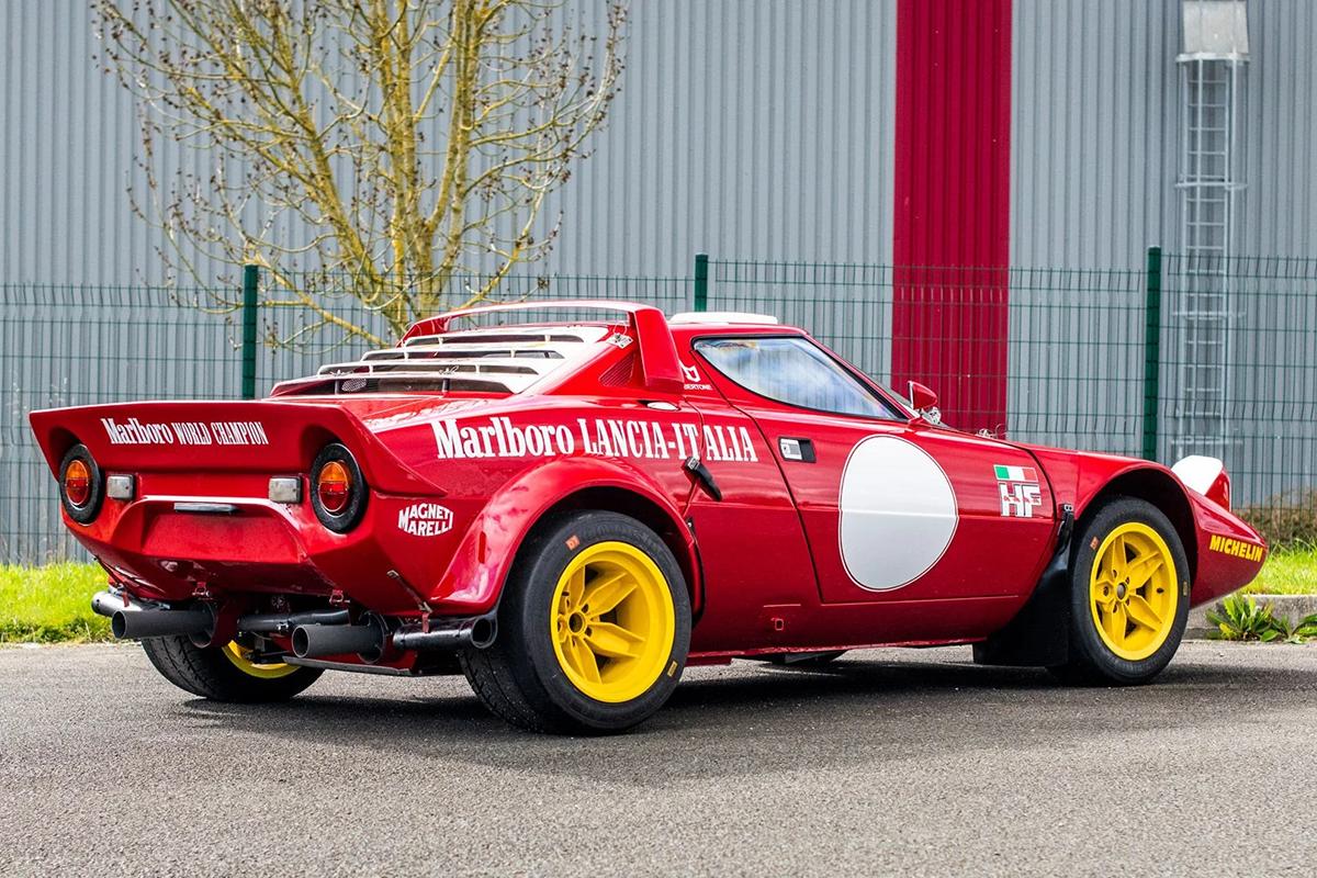 オークションに出品予定の1975年式ランチア「ストラトスHFストラダーレ グループ4仕様」(c)2026 BROAD ARROW Auctions