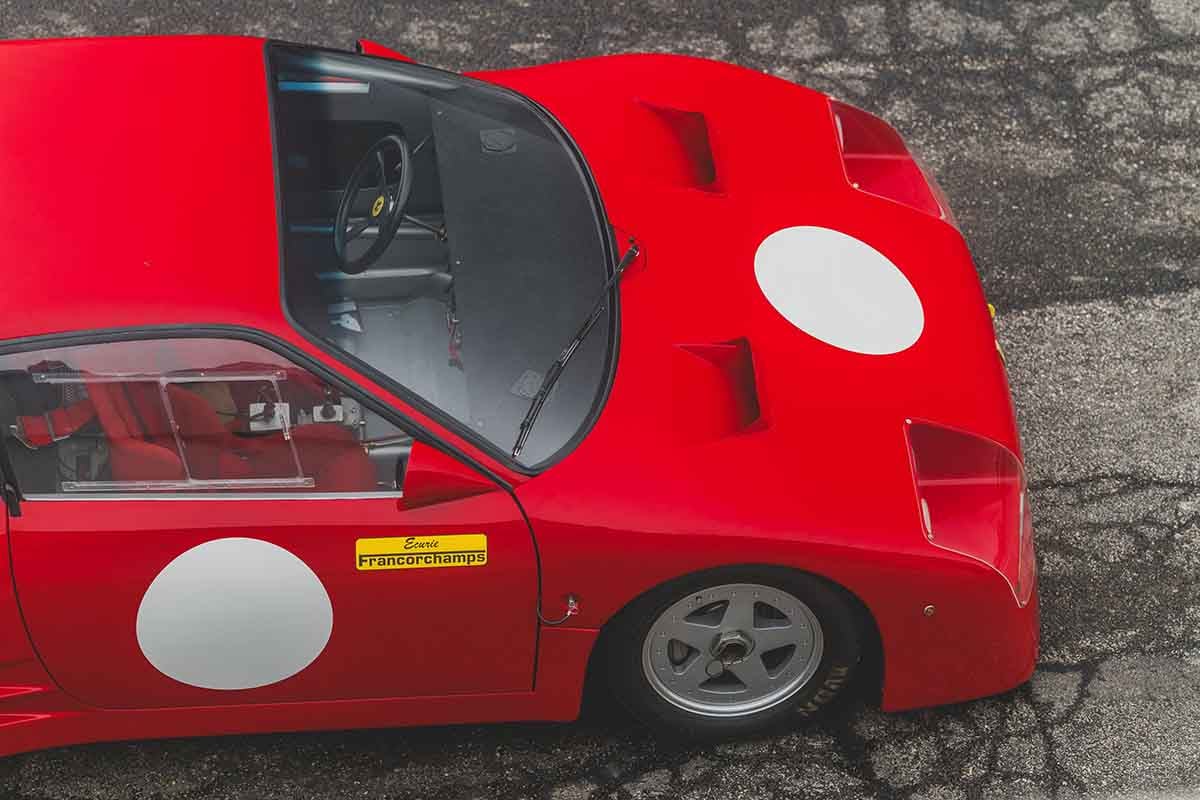 オークションに出品予定の1984年式フェラーリ「308GT／M」Darin Schnabel(c)2026 Courtesy of RM Sotheby's