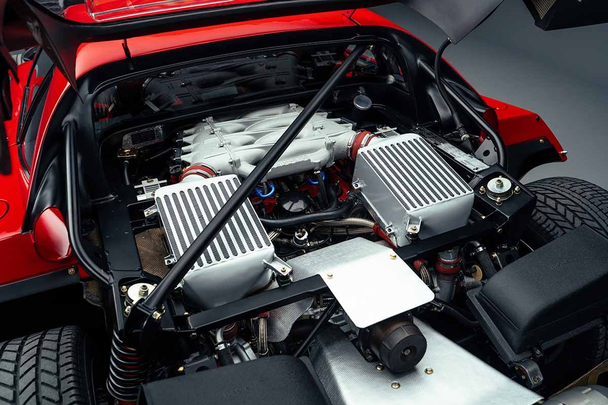 オークションに出品され、高額で落札された1989年式フェラーリ「F40」Federico Cecchio(c)2026 Courtesy of RM Sotheby's