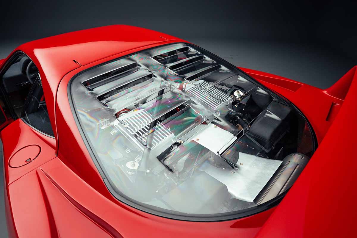 オークションに出品され、高額で落札された1989年式フェラーリ「F40」Federico Cecchio(c)2026 Courtesy of RM Sotheby's