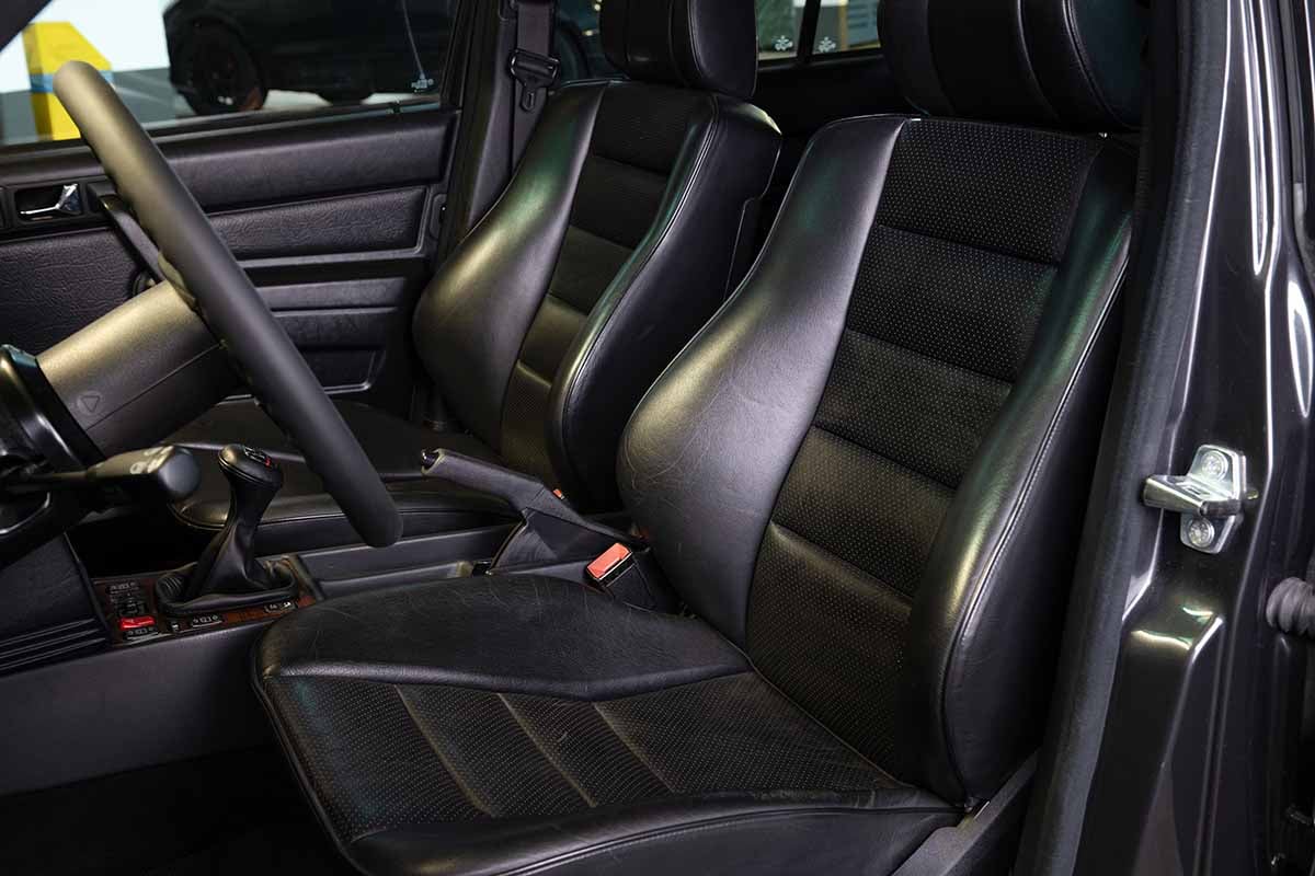 オークションに出品予定の1990年式メルセデス・ベンツ「190E 2.5−16エボリューションII」Lukas Magerl(c)2026 Courtesy of RM Sotheby's