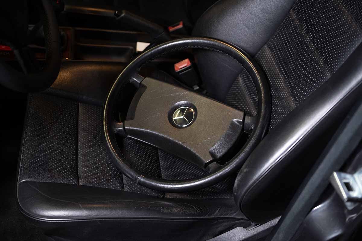 オークションに出品予定の1990年式メルセデス・ベンツ「190E 2.5−16エボリューションII」Lukas Magerl(c)2026 Courtesy of RM Sotheby's