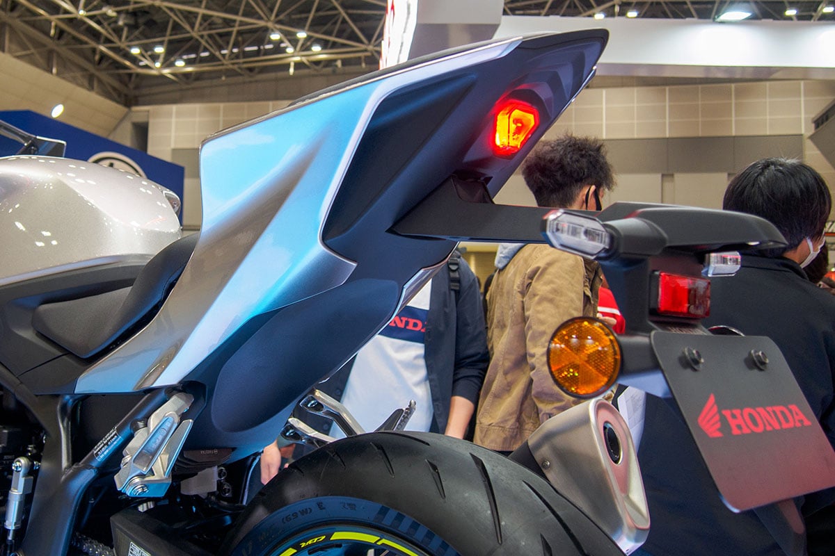 ホンダ「CBR400Rフォア Eクラッチ コンセプト」