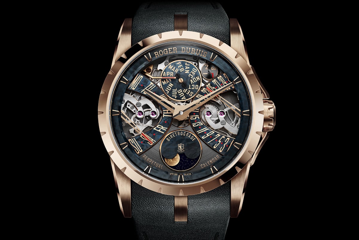 ロジェ・デュブイの精神を体現するパーペチュアルカレンダーとバイレトログラード、さらにムーンフェイズが高い次元で融合した特別な1本