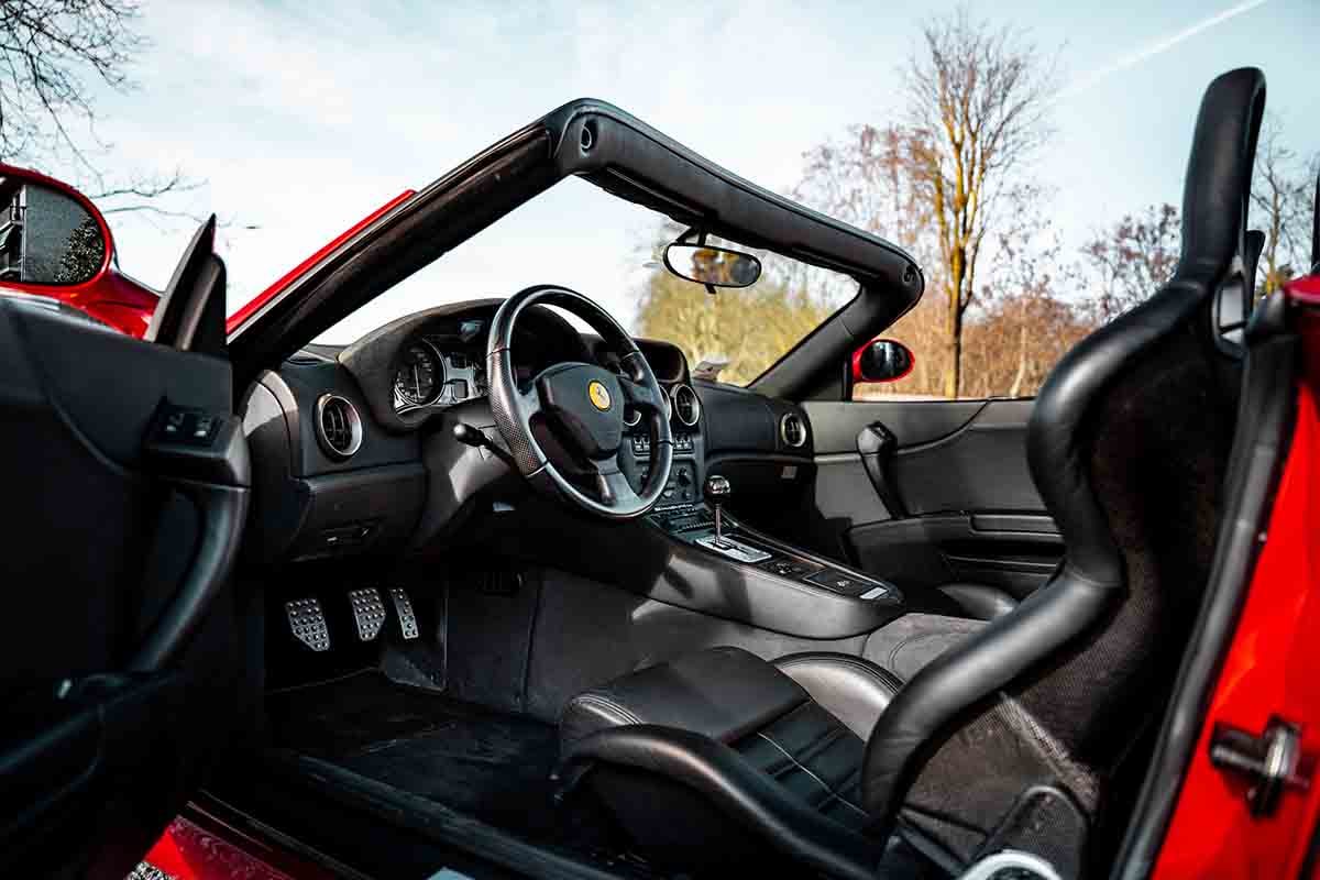 オークションに出品予定の2001年式フェラーリ「550バルケッタ」Federico Cecchio(c)2026 Courtesy of RM Sotheby's