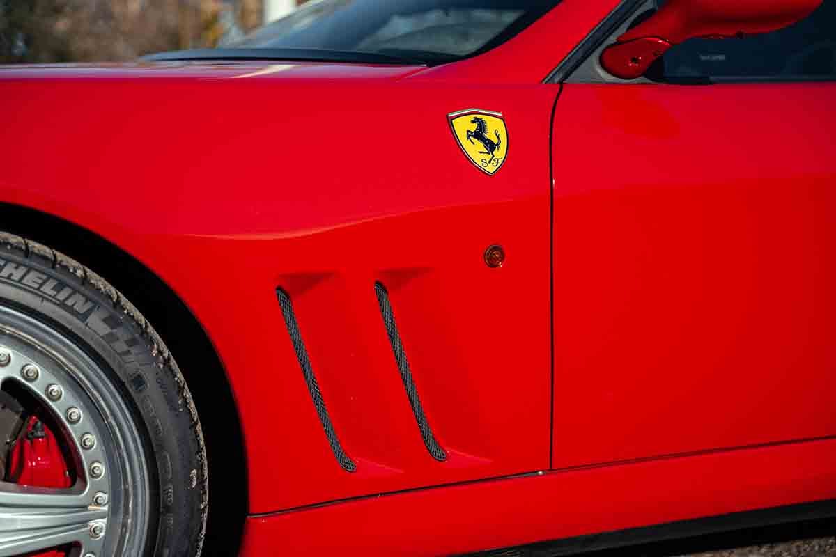 オークションに出品予定の2001年式フェラーリ「550バルケッタ」Federico Cecchio(c)2026 Courtesy of RM Sotheby's