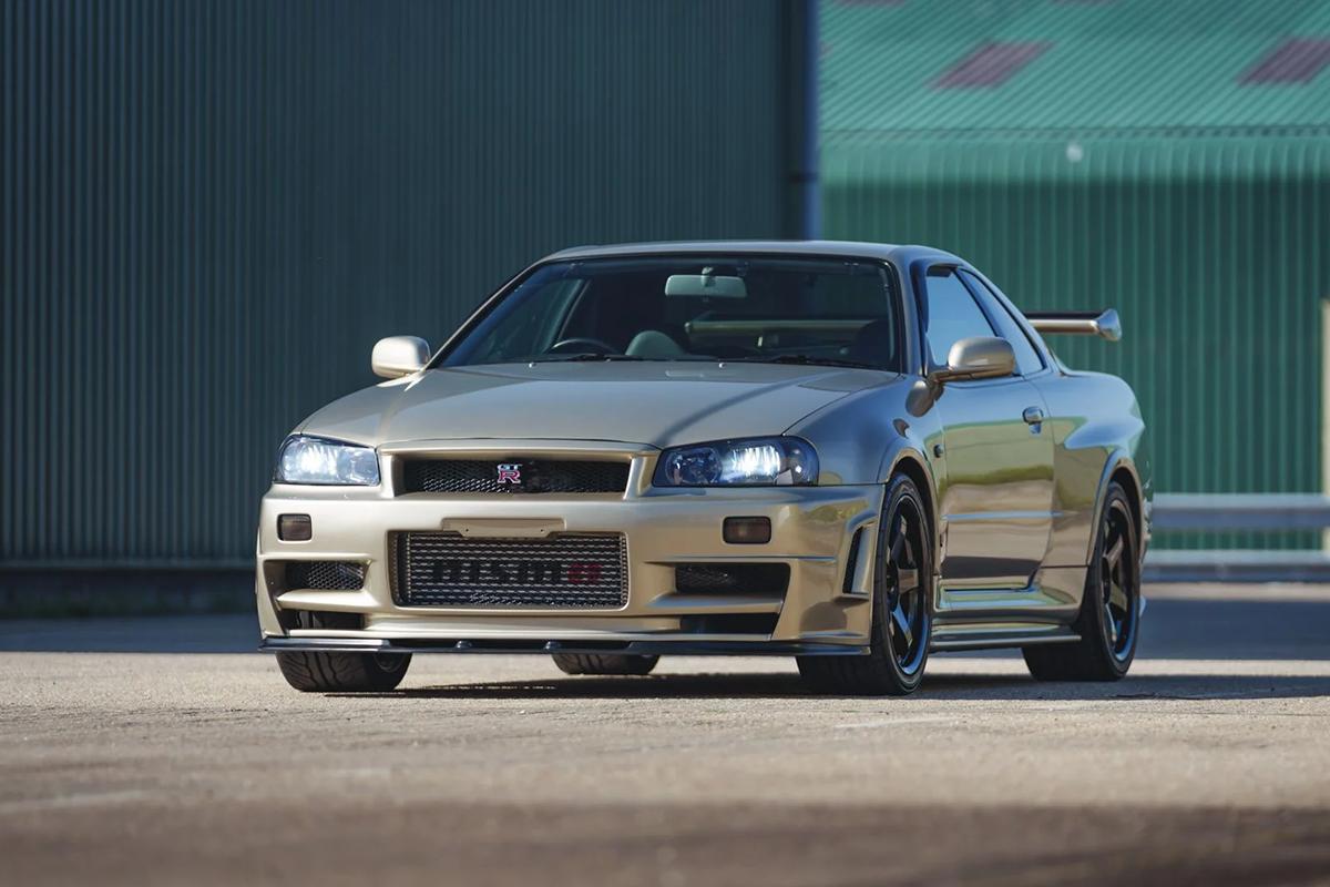 オークションに出品予定の2001年式日産「スカイラインGT-R Mスペック」(c)2026 BROAD ARROW Auctions