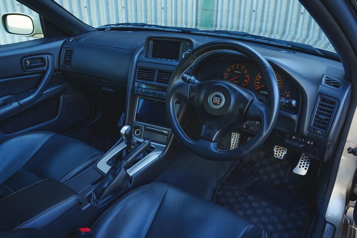 オークションに出品予定の2001年式日産「スカイラインGT-R Mスペック」(c)2026 BROAD ARROW Auctions