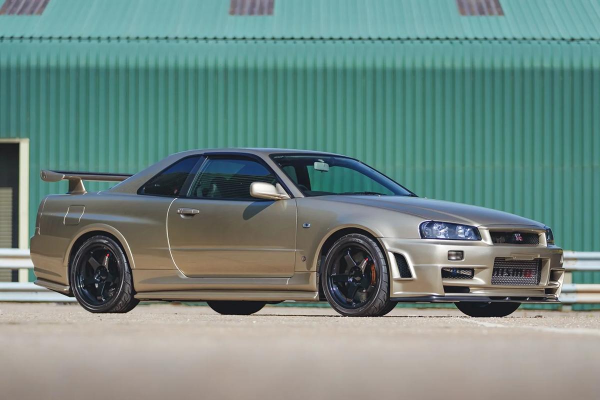 オークションに出品予定の2001年式日産「スカイラインGT-R Mスペック」(c)2026 BROAD ARROW Auctions